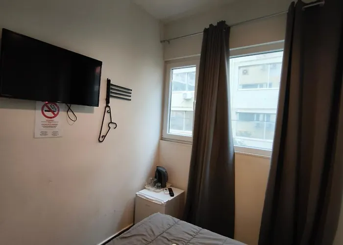 Liberal Mini Rooms & Suites